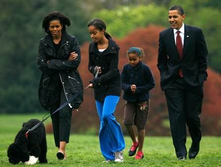 The Obamas Walk The Family Dog