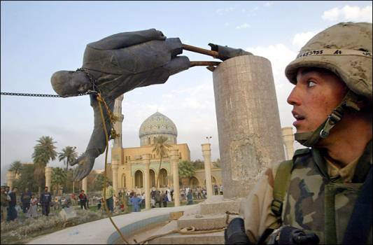 Toppled Saddam Statue