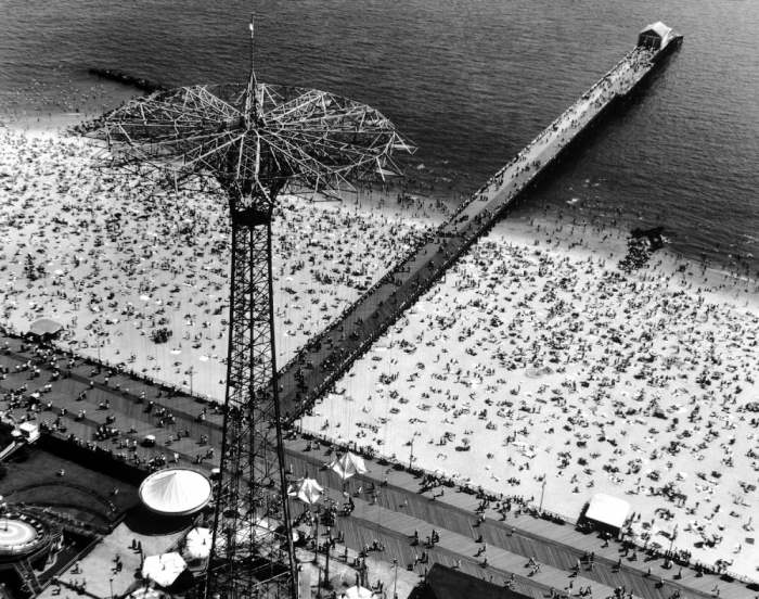 coney-island-1951