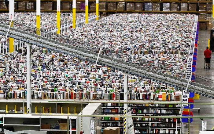 Amazon Warehouse Photograph