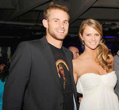 andy-roddick-brooklyn-decker Andy Roddick with Brooklyn Decker Photograph