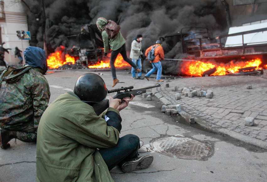 Ukraine Uprising Guns