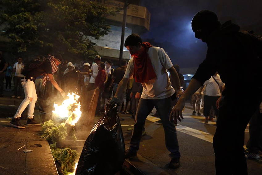 Venezuela Protests Burning Barricade